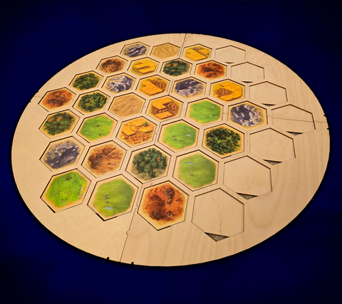 Game Board compatible with Catan™ and Catan Seafarers™ Extension