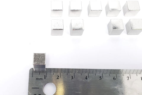 Silver Metal Cubes 9.5mm V2 (set of 15)
